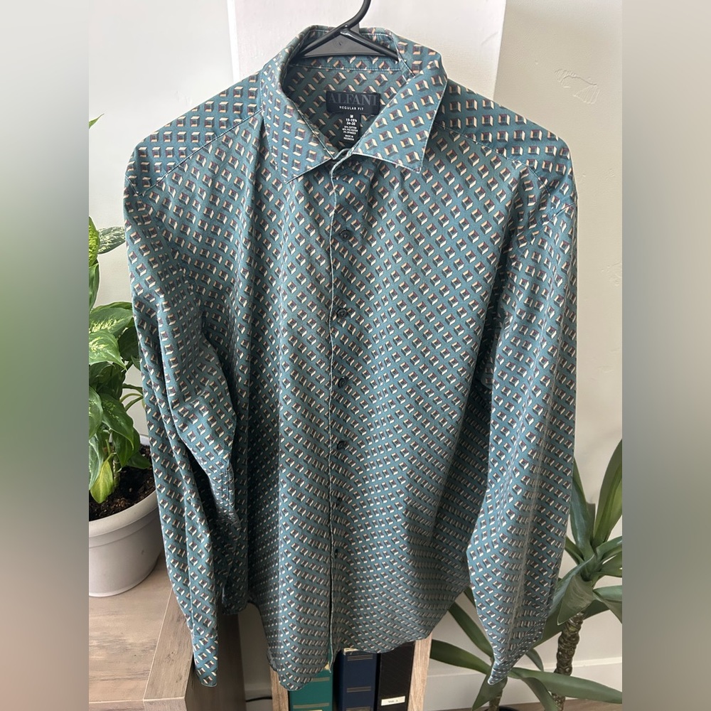Green button down retro shirt